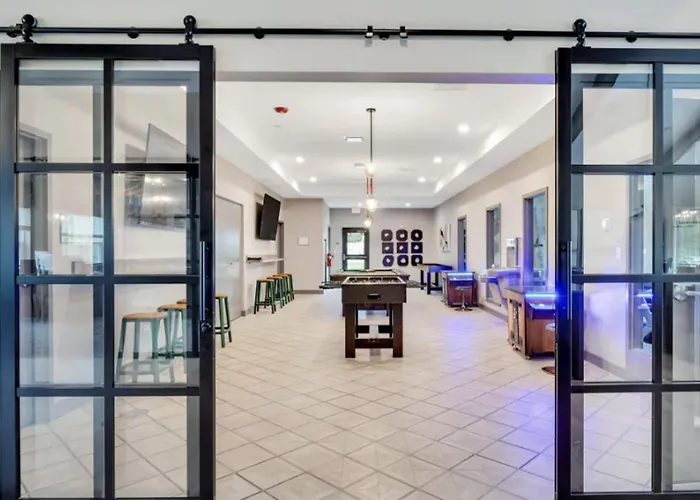 Landing Modern 2bd Clubhouse Gym * Chicago