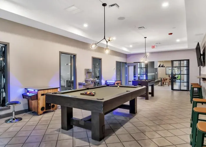 Landing Modern 2bd Clubhouse Gym *