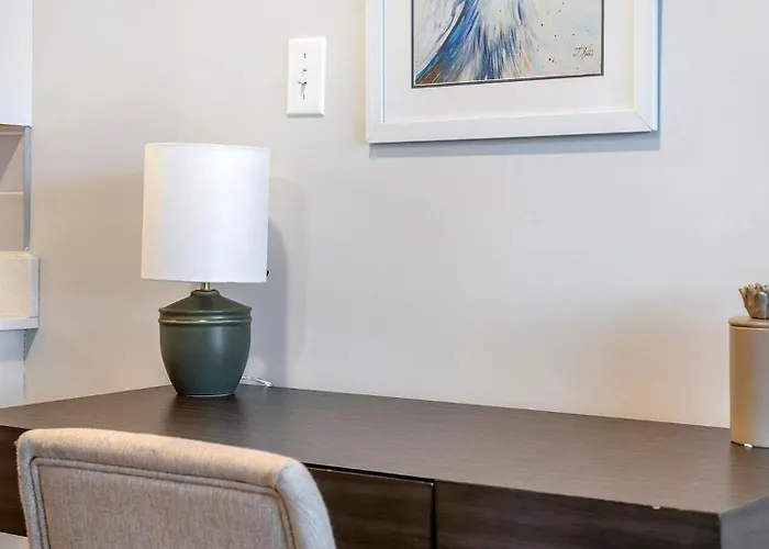 Apartment Landing Modern 2bd Clubhouse Gym *