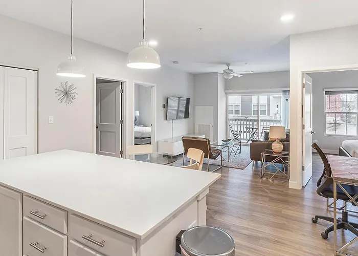 Landing Modern 2bd Clubhouse Gym * Chicago